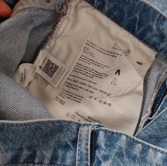 TRIARCHY Cropped Mid-rise Straight-leg Jeans Size 27 - Picture 10 of 13